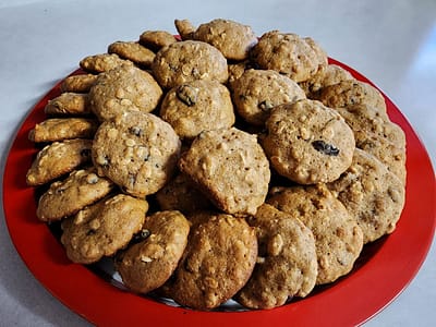 tray of oatmeal raisin cookies