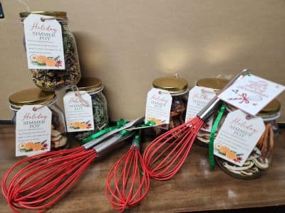 Simmer pot jars with whisks